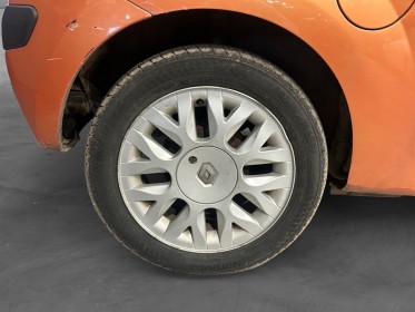 Renault twingo ii initiale paris 65ch 1.5 dci toit ouvrant sieges en cuir garantie 12 mois occasion montpellier (34)...