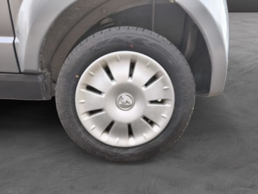 Aixam s8 véhicule sans permis occasion simplicicar les sables-d'olonne simplicicar simplicibike france