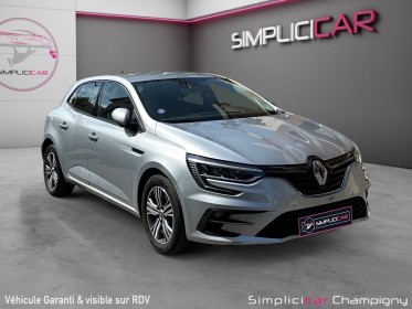 Renault megane iv berline e-tech plug-in hybrid 160 evolution - carplay sans fil - clim auto - feux led - virtual cockpit...