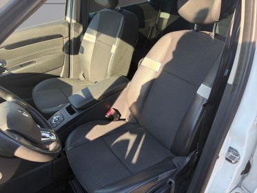 Renault grand scenic iii dci 110 energy zen 7 pl toit panoramique attelage garantie 12 mois occasion simplicicar saint-omer...