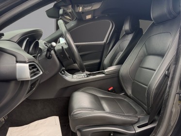 Jaguar xe xe 2.0 d - 180 ch bva r-sport camera de recul gps garantie 12 mois occasion simplicicar labarthe simplicicar...