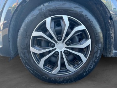 Dacia sandero sce 65 - 22 essentiel garantie 12 mois occasion simplicicar toulon ouest simplicicar simplicibike france