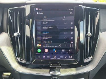 Volvo xc60 phase 2 - t6 recharge 341ch awd r-design hybride rechargeable carplay entretien volvo occasion champigny-sur-marne...