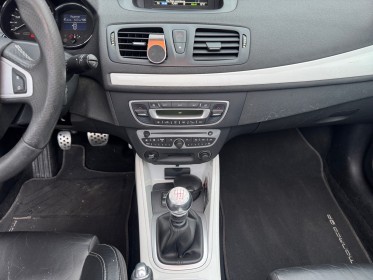 Renault megane iii cc 1.9dci 130ch monaco gp distribution neuve garantie 12 mois occasion montpellier (34) simplicicar...