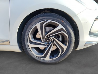 Ds ds5 hybrid 4x4 etg6 sport chic - caméra de recul - palettes au volant - clim bizone - garantie 12 mois europe occasion...