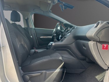 Peugeot 5008 1.6 hdi 110ch fap bvm6 confort pack 5pl - entretien complet occasion simplicicar lagny  simplicicar simplicibike...