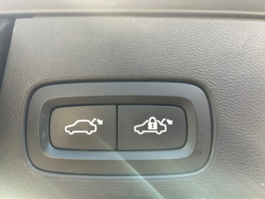 Volvo xc60 business t6 recharge awd 253 ch  87 ch business executive - camera 360 - hayon elec - harman kardon - garantie...