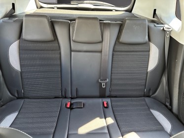 Peugeot 2008 1.6 bluehdi 120ch ss bvm6 allure occasion simplicicar salon de provence simplicicar simplicibike france