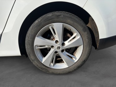 Renault grand scenic iii dci 110 l lounge 7 pl toit ouvrant attelage garantie 12 mois occasion simplicicar saint-omer...