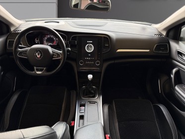 Renault megane iv berline tce 160 fap gt-line occasion  simplicicar nice - pfvauto simplicicar simplicibike france