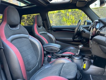 Mini  cooper  2.0 i 16v 231 cv jcw apple carplay full options echappement jcw occasion paris 17ème (75)(porte maillot)...