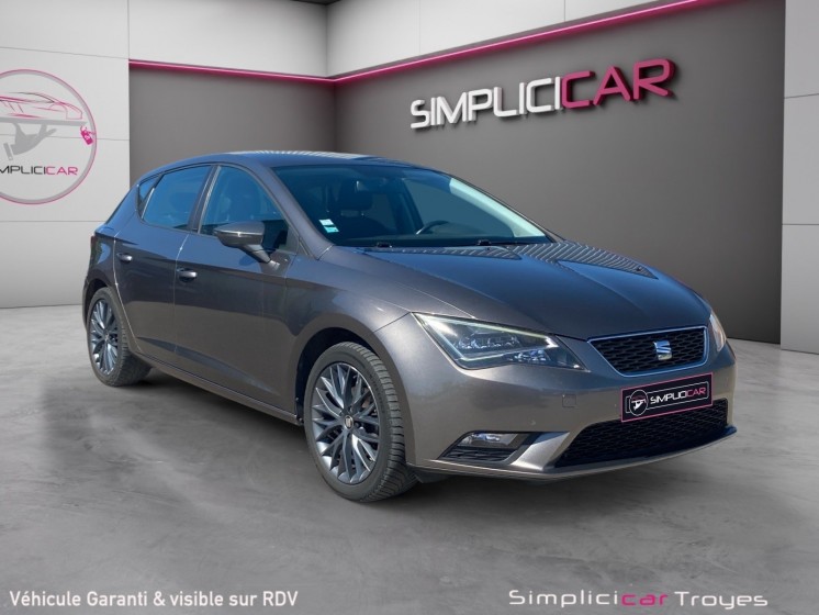 Seat  leon 1.2 tsi 110 connect ethanol carplay caméra de recul garantie 12 mois occasion barberey simplicicar simplicibike...