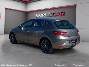 Seat  leon 1.2 tsi 110 connect ethanol carplay caméra de recul garantie 12 mois occasion barberey simplicicar simplicibike...
