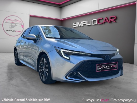 Toyota corolla hybride nouvelle 1.8 vvt-i - 140ch - boîte automatique - design - carplay - camera de recul - hybride non......