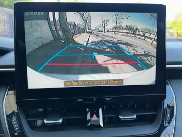 Toyota corolla hybride nouvelle 1.8 vvt-i - 140ch - boîte automatique - design - carplay - camera de recul - hybride non......