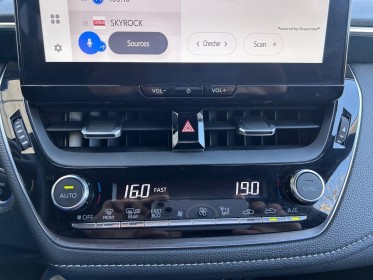 Toyota corolla hybride nouvelle 1.8 vvt-i - 140ch - boîte automatique - design - carplay - camera de recul - hybride non......