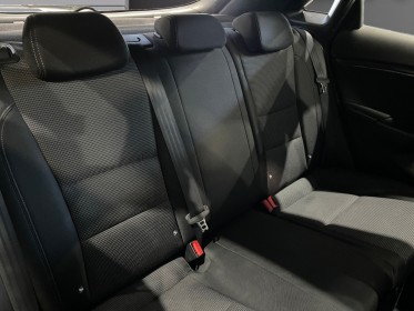 Hyundai i30 1.6 crdi 110 blue drive initia occasion simplicicar magny-en-vexin simplicicar simplicibike france