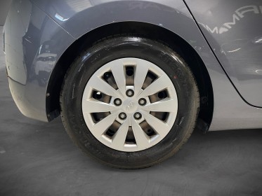 Hyundai i30 1.6 crdi 110 blue drive initia occasion simplicicar magny-en-vexin simplicicar simplicibike france