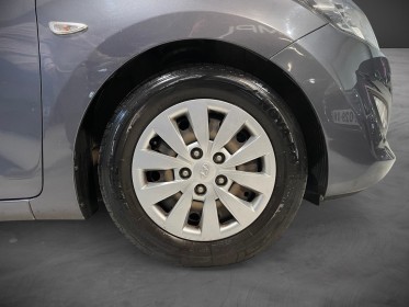 Hyundai i30 1.6 crdi 110 blue drive initia occasion simplicicar magny-en-vexin simplicicar simplicibike france