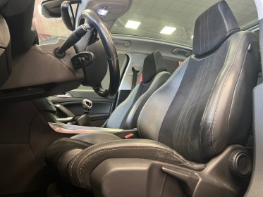 Peugeot 308 2.0 bluehdi 150ch ss bvm6 féline garantie 12 mois occasion simplicicar annecy simplicicar simplicibike france