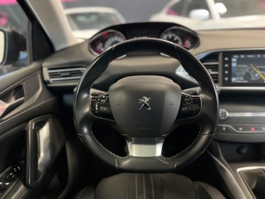 Peugeot 308 2.0 bluehdi 150ch ss bvm6 féline garantie 12 mois occasion simplicicar annecy simplicicar simplicibike france