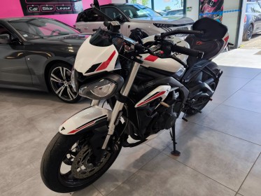 Triumph street triple 660 entretien complet triumph permis a2 garantie 12 mois occasion simplicicar saint-jean simplicicar...