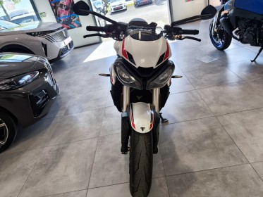 Triumph street triple 660 entretien complet triumph permis a2 garantie 12 mois occasion simplicicar saint-jean simplicicar...