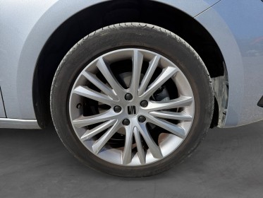 Seat leon 2.0 tdi 115 style business - suivi vw/carplay/caméra - garantie 12 mois occasion simplicicar soissons simplicicar...