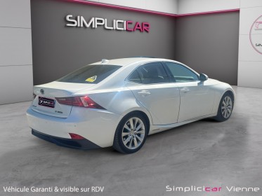 Lexus is 300h luxe garantie 12 mois occasion simplicicar vienne simplicicar simplicibike france