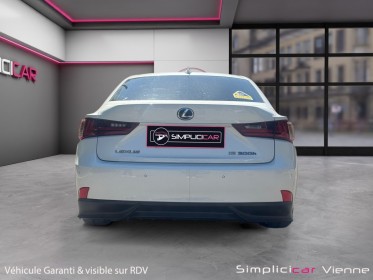 Lexus is 300h luxe garantie 12 mois occasion simplicicar vienne simplicicar simplicibike france