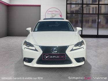 Lexus is 300h luxe garantie 12 mois occasion simplicicar vienne simplicicar simplicibike france