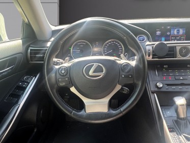 Lexus is 300h luxe garantie 12 mois occasion simplicicar vienne simplicicar simplicibike france