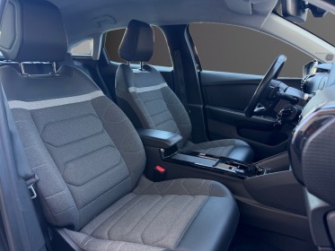 Citroen c4 c4 bluehdi 130 ss eat8 feel pack caméra 360 affichage tête haute carplay attelage 1ere main / suivi citroen /......