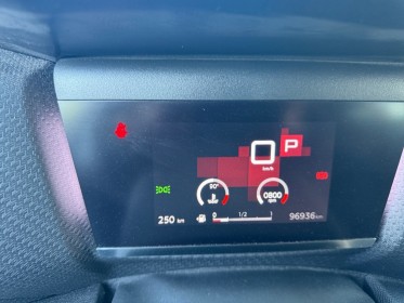 Citroen c4 c4 bluehdi 130 ss eat8 feel pack caméra 360 affichage tête haute carplay attelage 1ere main / suivi citroen /......