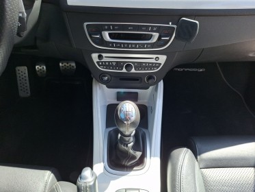 Renault megane iii coupe rs monaco gp - suivi/reprog ethanol 313ch/toit pano/radars arrière/toutes factures occasion...