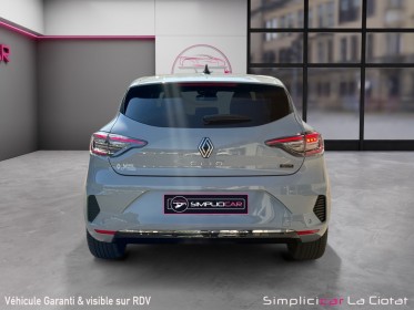 Renault clio v e-tech full hybrid 145 techno entretien complet garantie 12 mois occasion simplicicar la ciotat simplicicar...