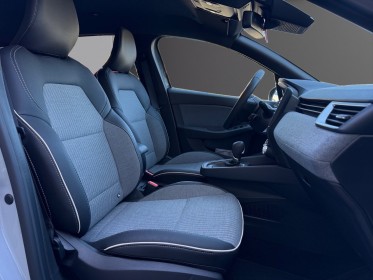 Renault clio v e-tech full hybrid 145 techno entretien complet garantie 12 mois occasion simplicicar la ciotat simplicicar...