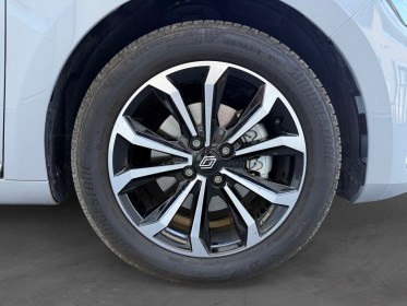 Renault clio v e-tech full hybrid 145 techno entretien complet garantie 12 mois occasion simplicicar la ciotat simplicicar...