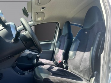 Peugeot 107 1.0e 12v 68ch blue lion black  silver occasion simplicicar rennes simplicicar simplicibike france