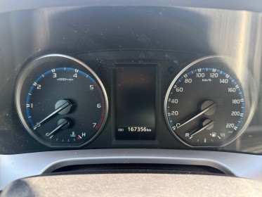 Toyota rav4 143 d-4d 2wd design attelage garantie 12 mois occasion simplicicar saint-omer simplicicar simplicibike france