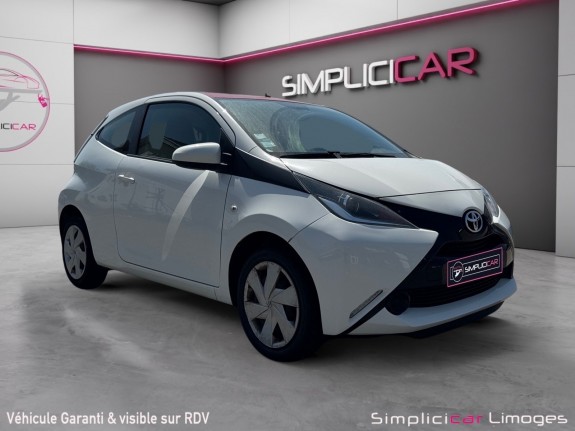 Toyota aygo 1.0 vvt-i x-play garantie 12 mois occasion simplicicar limoges  simplicicar simplicibike france