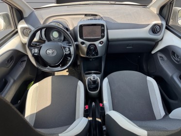 Toyota aygo 1.0 vvt-i x-play garantie 12 mois occasion simplicicar limoges  simplicicar simplicibike france