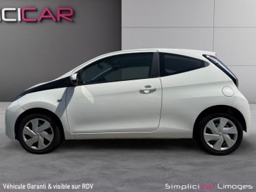 Toyota aygo 1.0 vvt-i x-play garantie 12 mois occasion simplicicar limoges  simplicicar simplicibike france