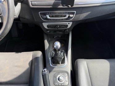 Renault megane iii berline dci 110 fap energy eco2 zen régulateur de vitesse garantie 1 an occasion simplicicar dunkerque...