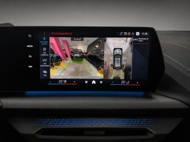 Bmw serie 1 f40 m135i xdrive 306 ch bva8 m sport pro full op toit ouvrant-360-calandre iconic gar constructeur occasion ...