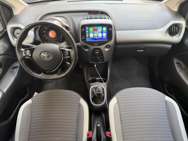 Toyota aygo 1.0 vvt-i 72 ch x-play carplay, caméra reul, entretien toyota occasion paris 15ème (75) simplicicar...