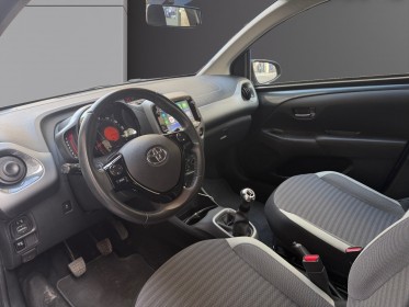 Toyota aygo 1.0 vvt-i 72 ch x-play carplay, caméra reul, entretien toyota occasion paris 15ème (75) simplicicar...