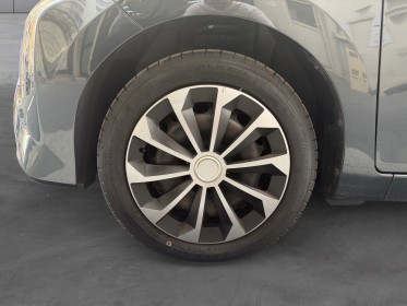 Toyota aygo 1.0 vvt-i 72 ch x-play carplay, caméra reul, entretien toyota occasion paris 15ème (75) simplicicar...