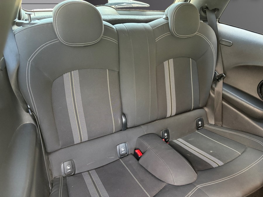 MINI d'occasion MINI III MINI 3 F56 1.2i 12V TURBO ONE de 2017 Lyon