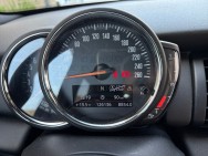 MINI d'occasion MINI III MINI 3 F56 1.2i 12V TURBO ONE de 2017 Lyon